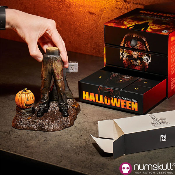 Numskull Halloween 2007 A Rob Zombie Film Michael Myers Countdown Character Figure